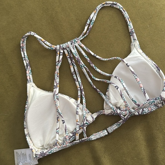 O’NEILL Piper Twin Triangle Top Size S 64 - Picture 3 of 7